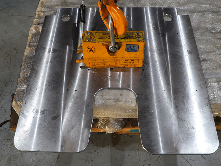 龍(long)門銑床加工